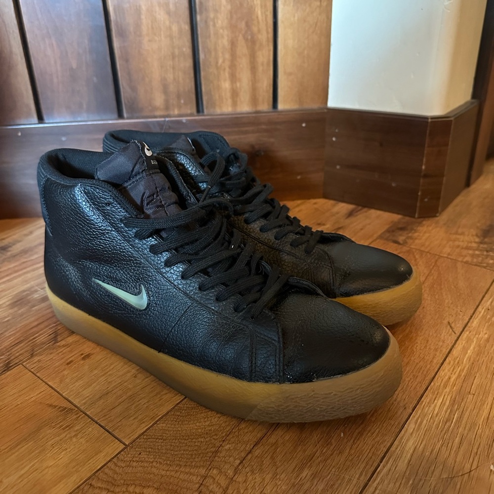 Nike mid blazer size 13 - black leather